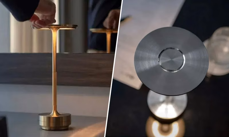Detailaufnahme der minimalistischen matten Schreibtischlampe